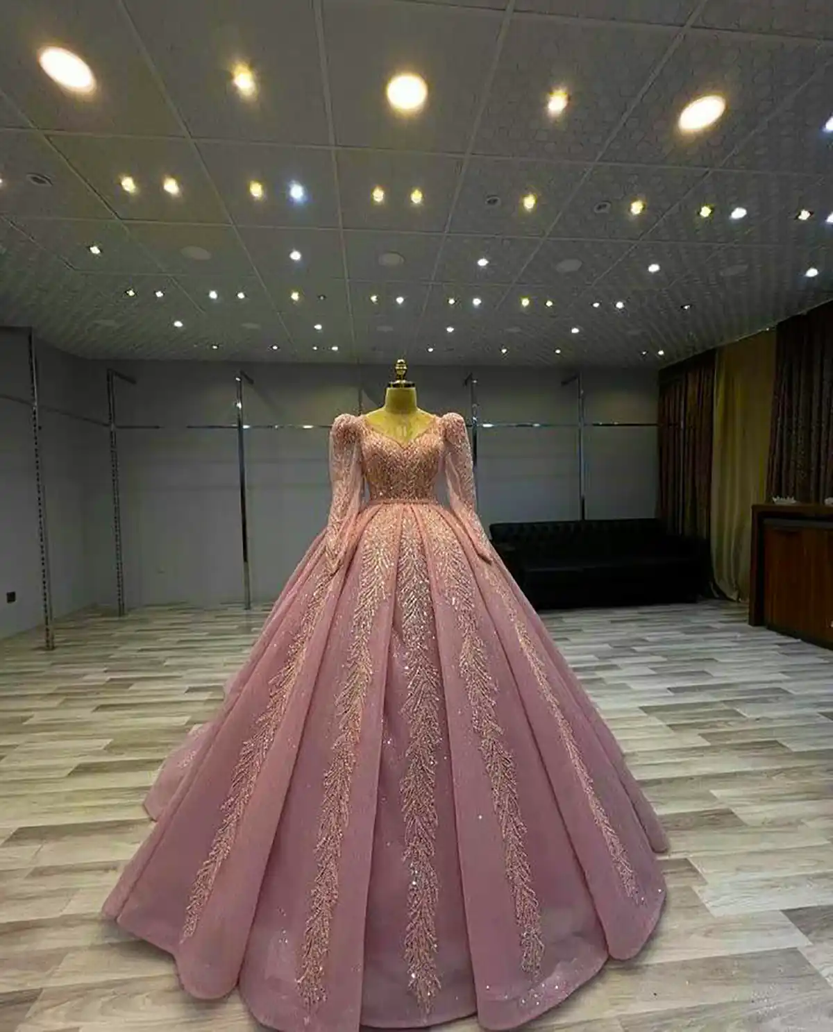 لباس عروس صورتی پرنسسی