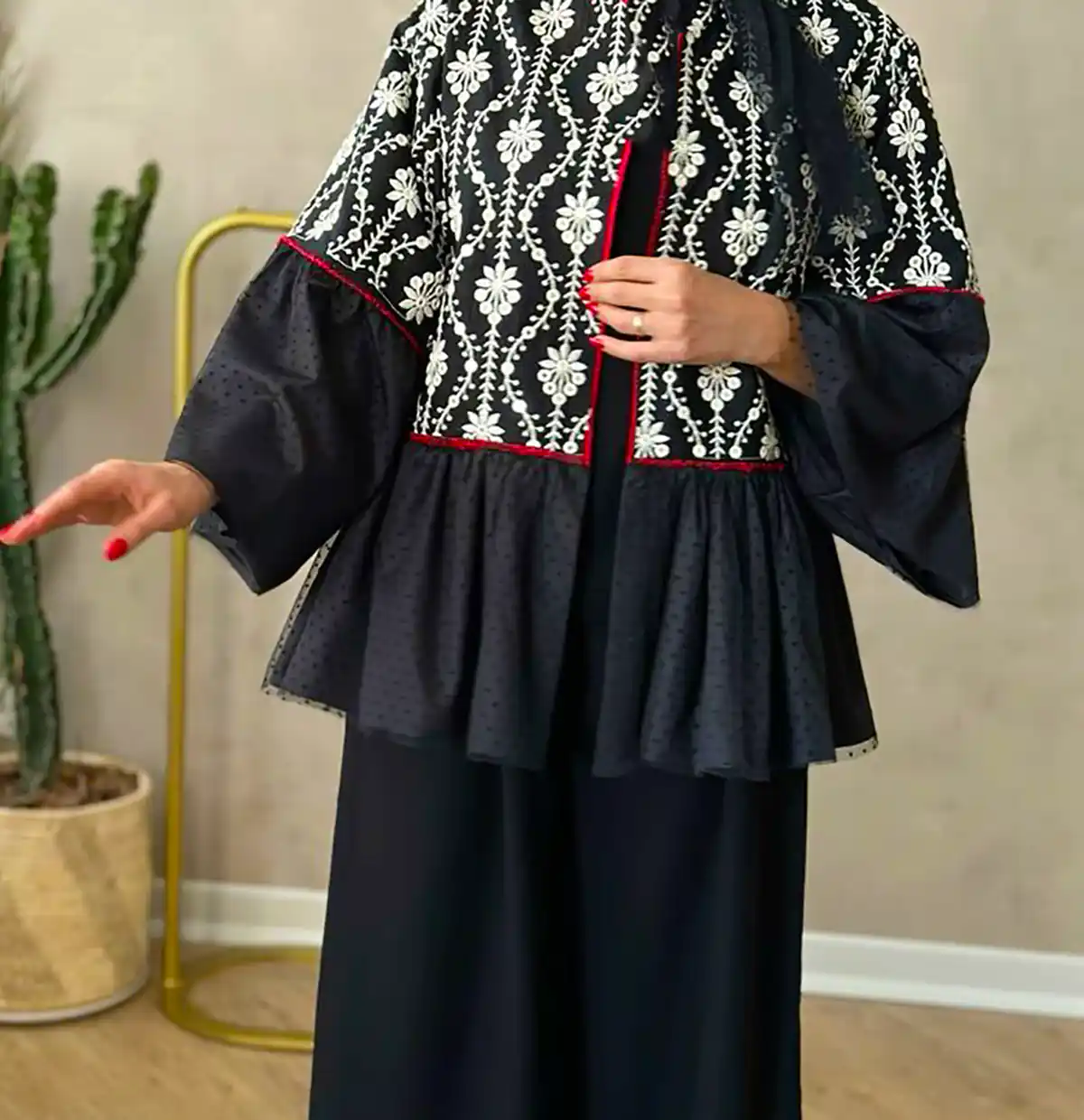 مانتو زنانه مشکی خاص