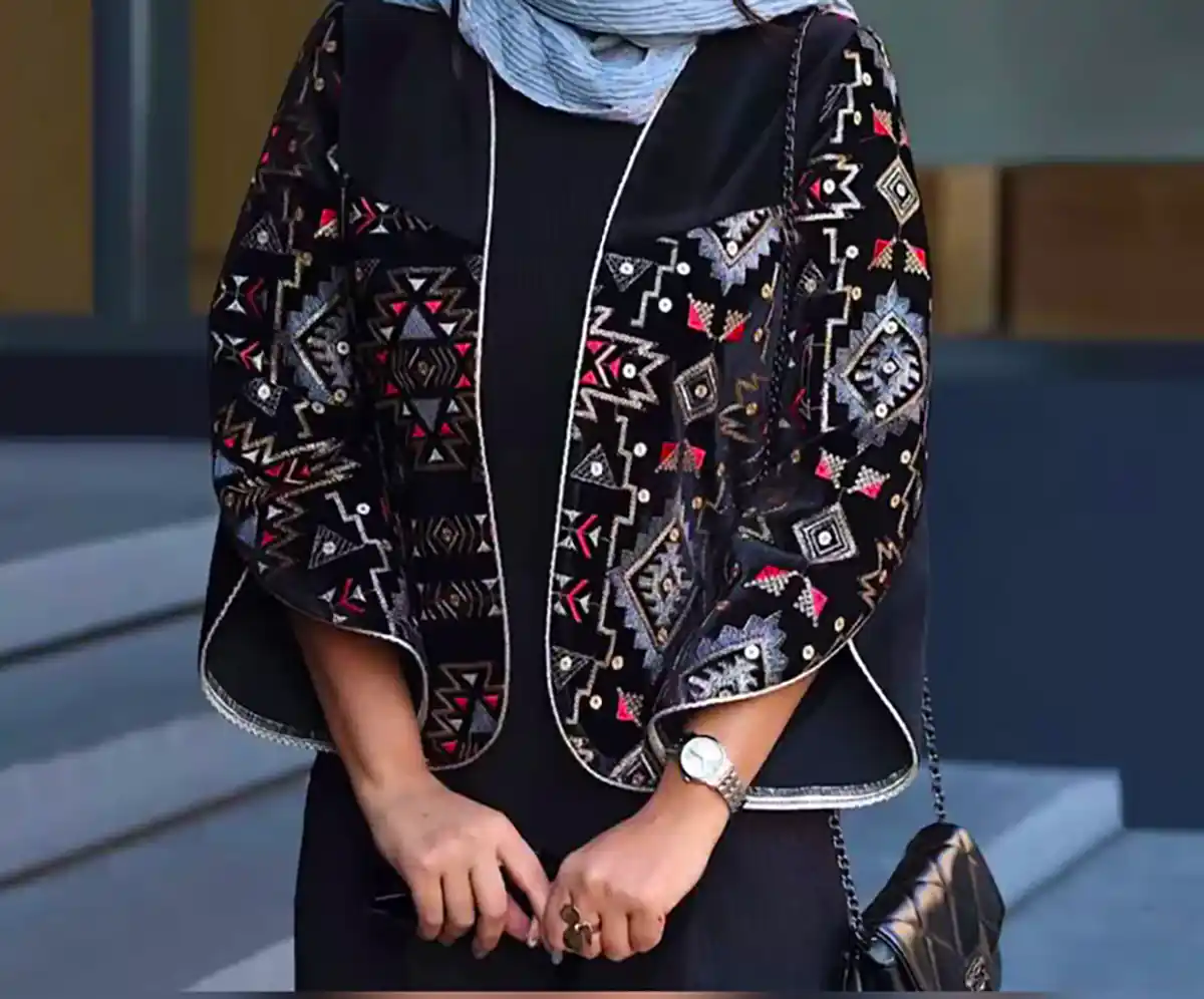 تیپ مشکی مجلسی زنانه