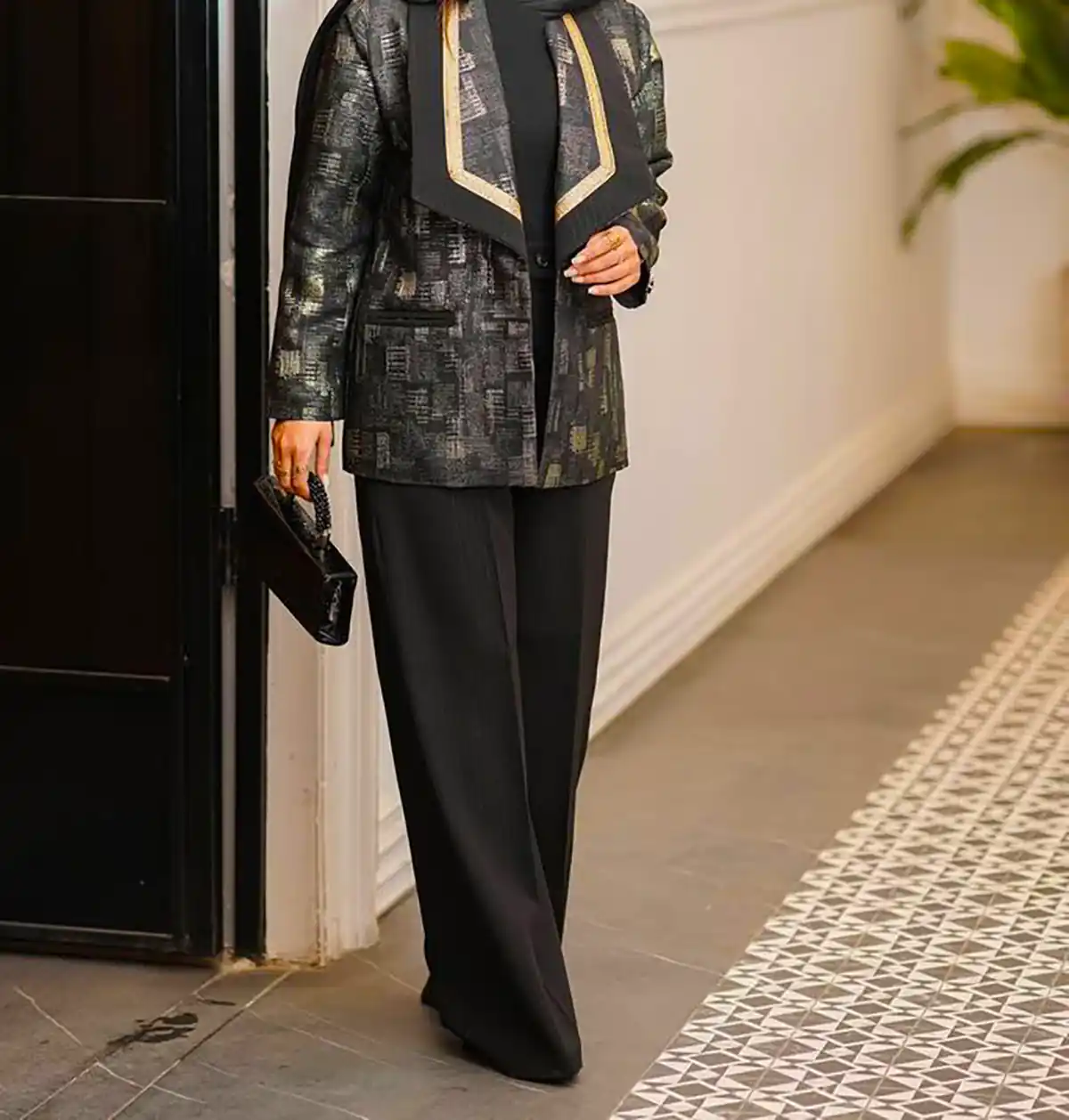 تیپ مشکی مجلسی زنانه