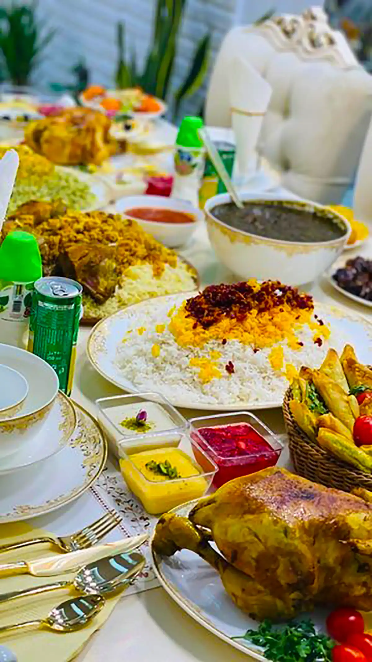 چیدمان میز غذا ایرانی