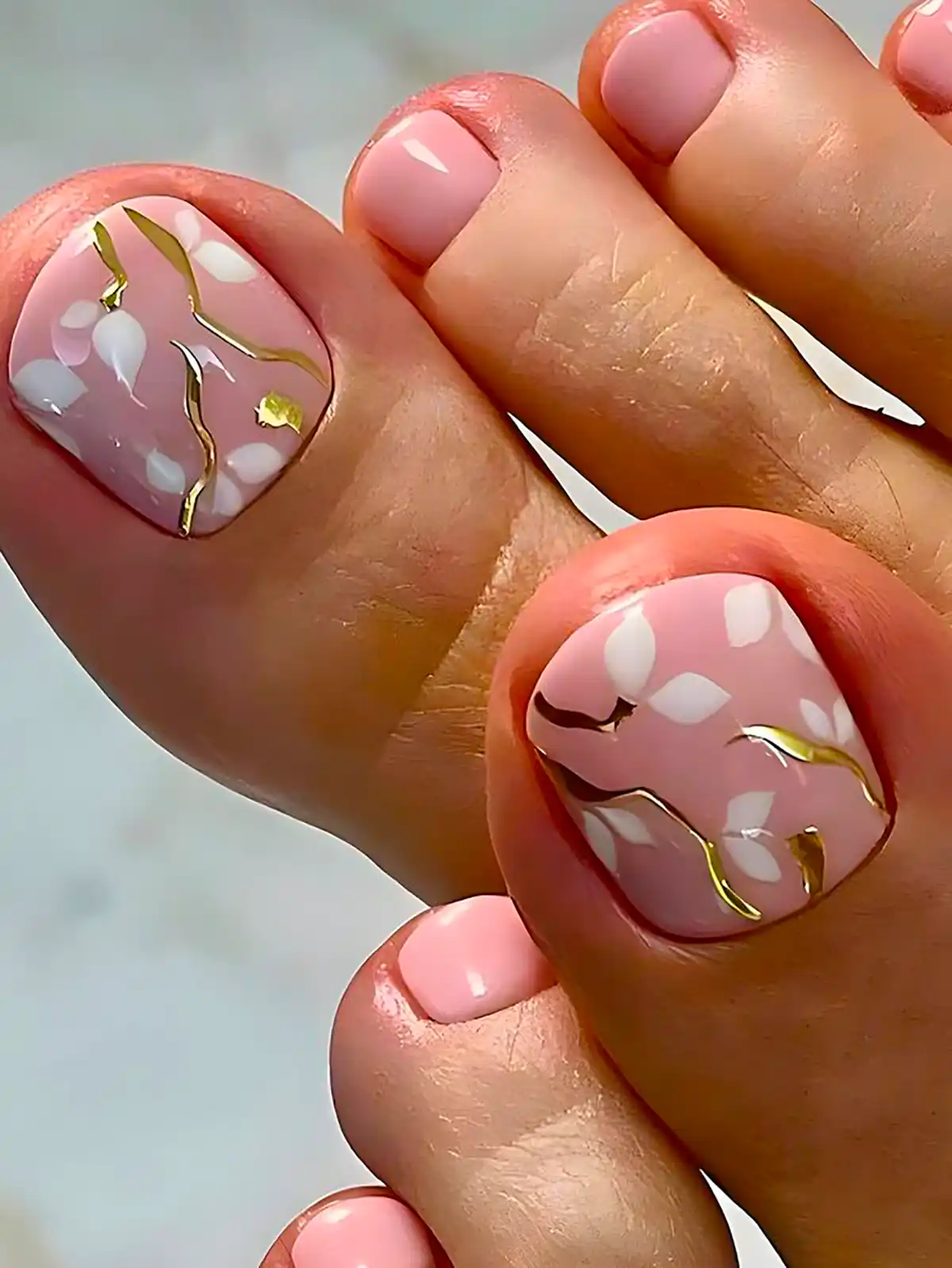 ژلیش شیک ناخن پا