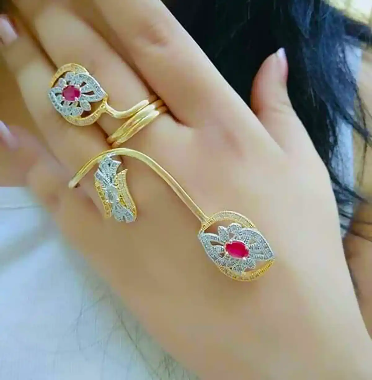 انگشتر مدرن خاص