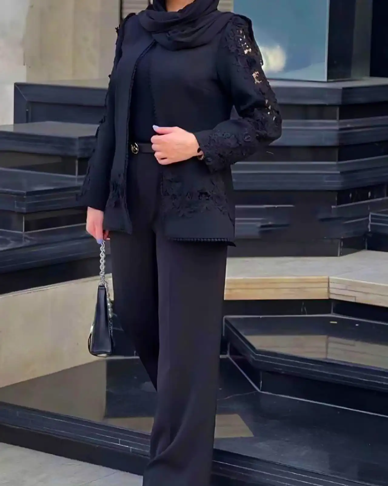استایل زنانه مشکی شیک