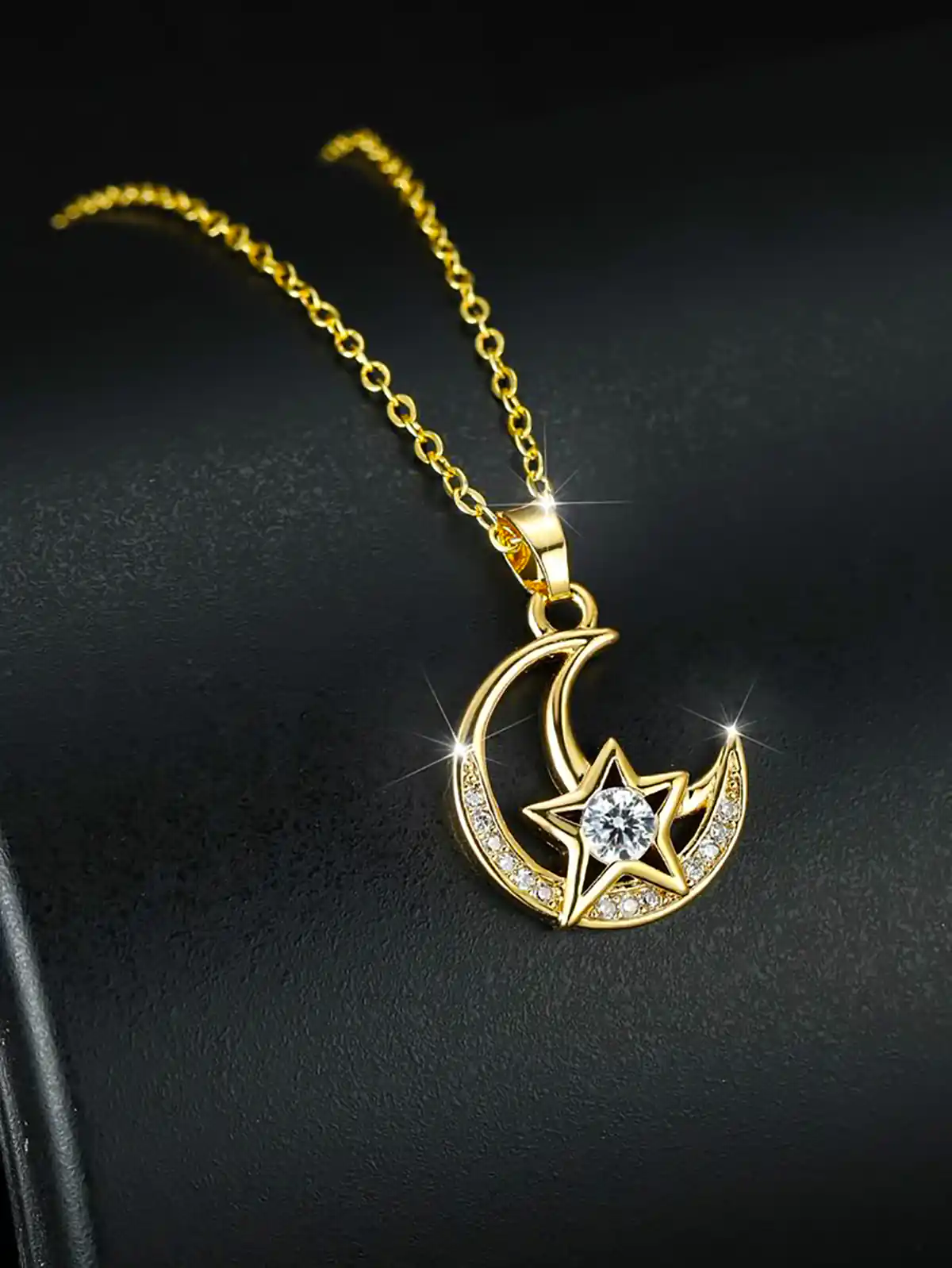 گردن اویز شیک طلا