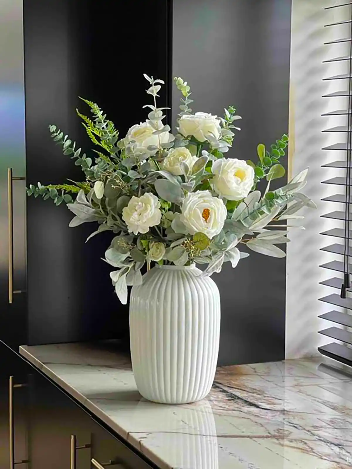 گلدان مینیمال شیک