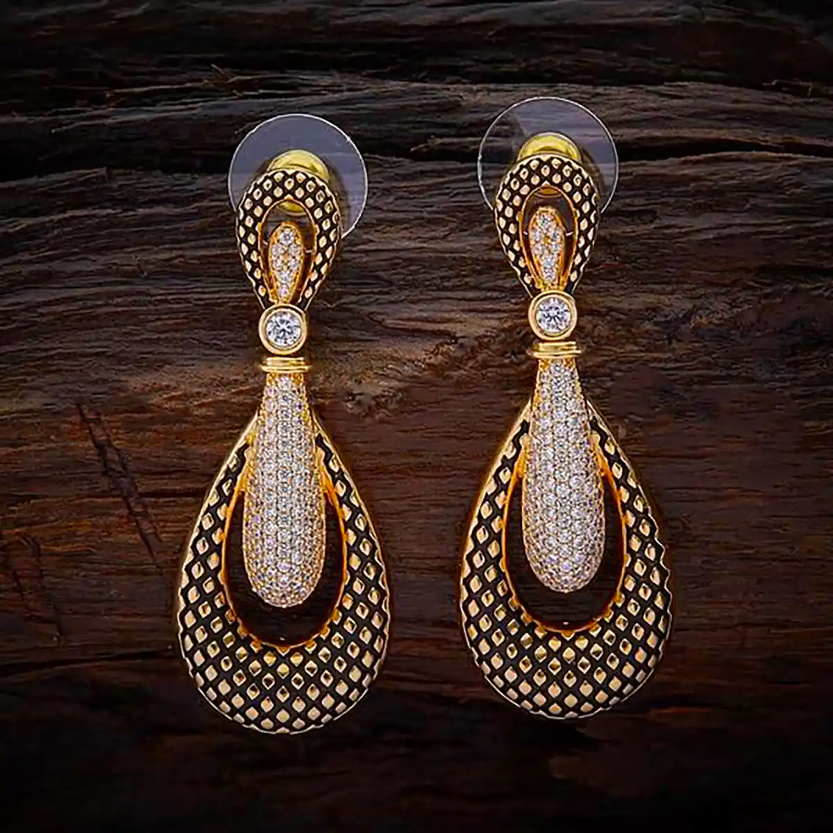 گوشواره اشکی مدرن