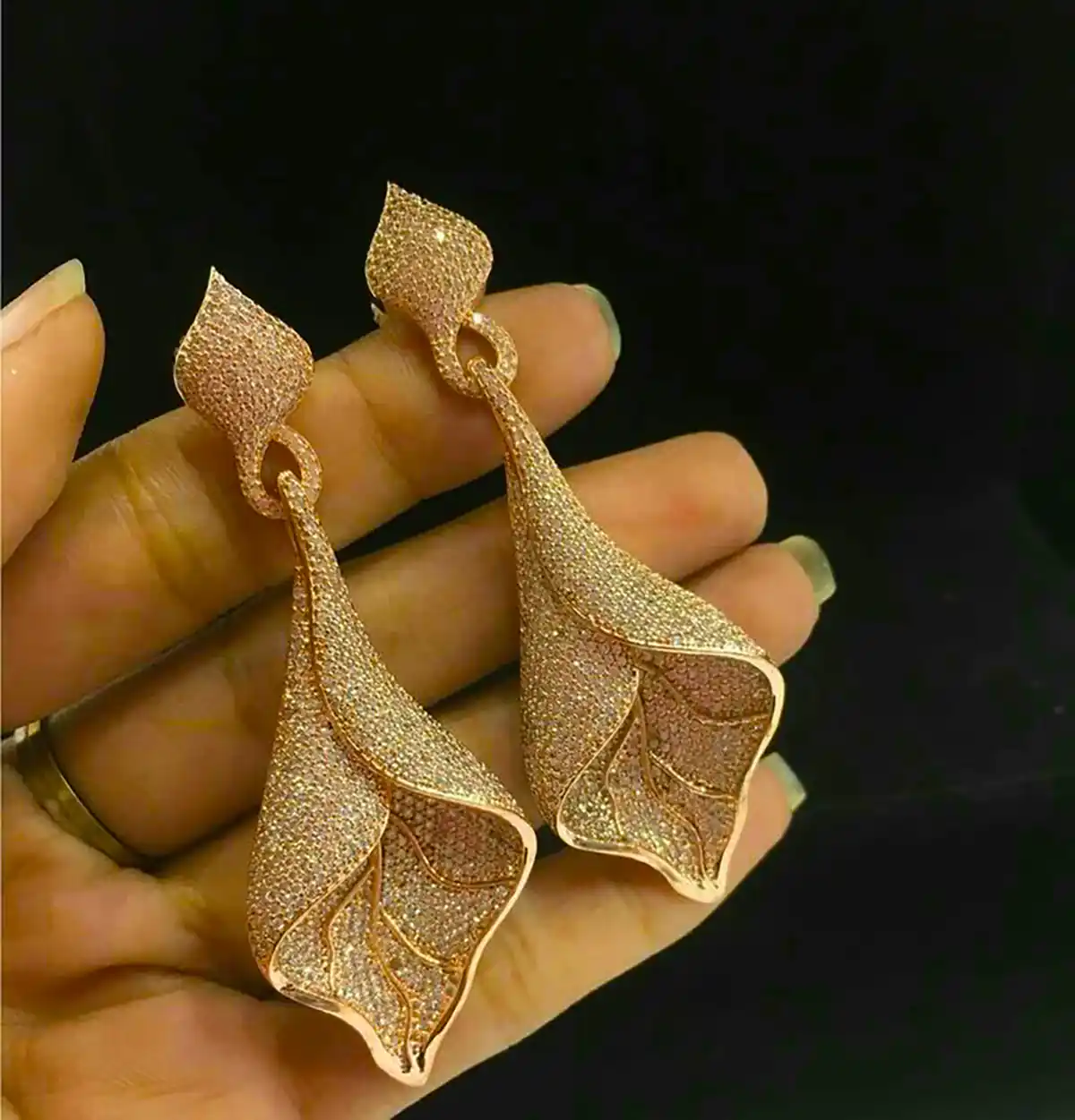 گوشواره اشکی مدرن