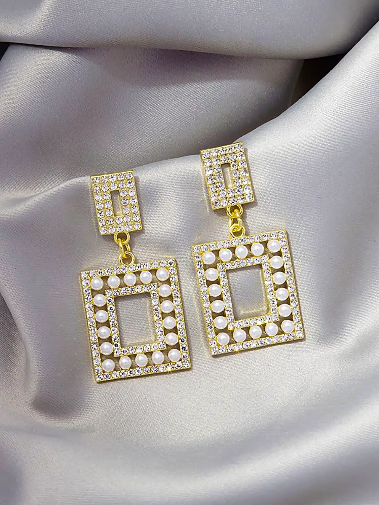 گوشواره چارگوش شیک