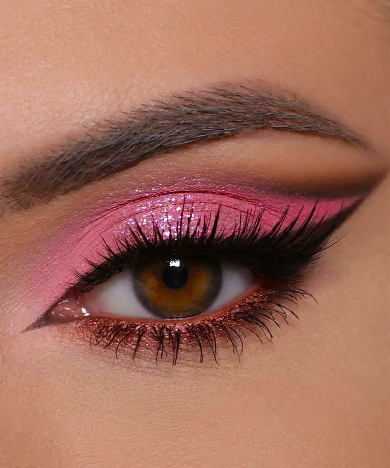 میکاپ چشم شاینی