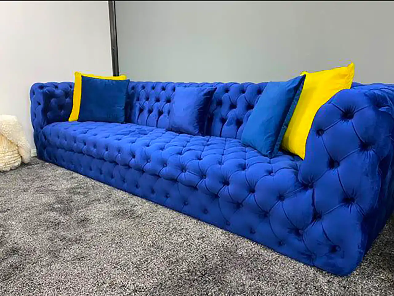 مبل چستر آبی کاربنی