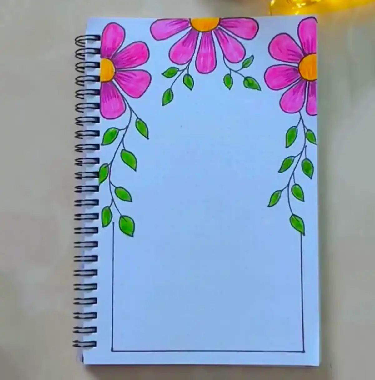 نقاشی دفتر مشق کودک
