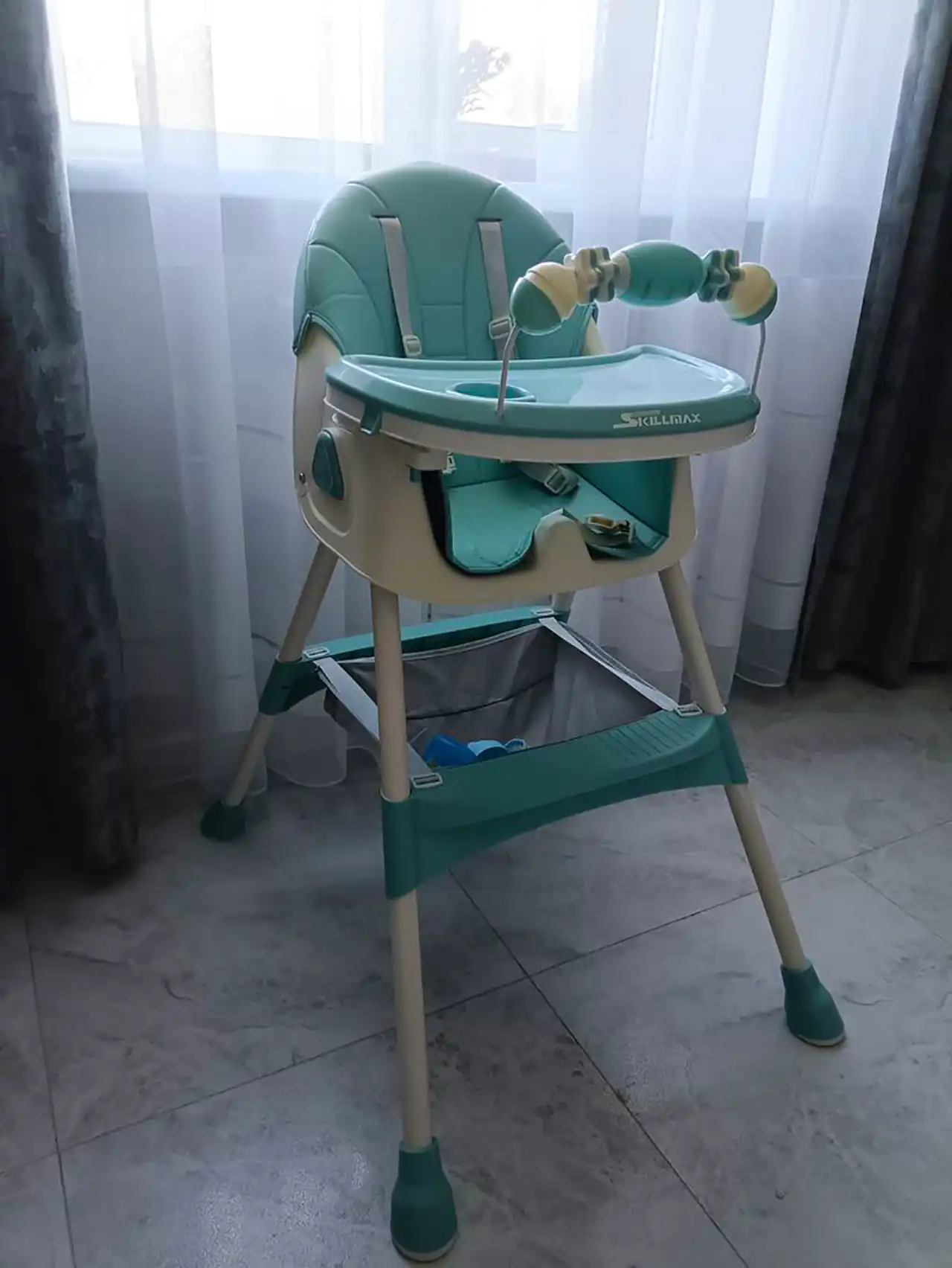 صندلی غذاخوری کودک