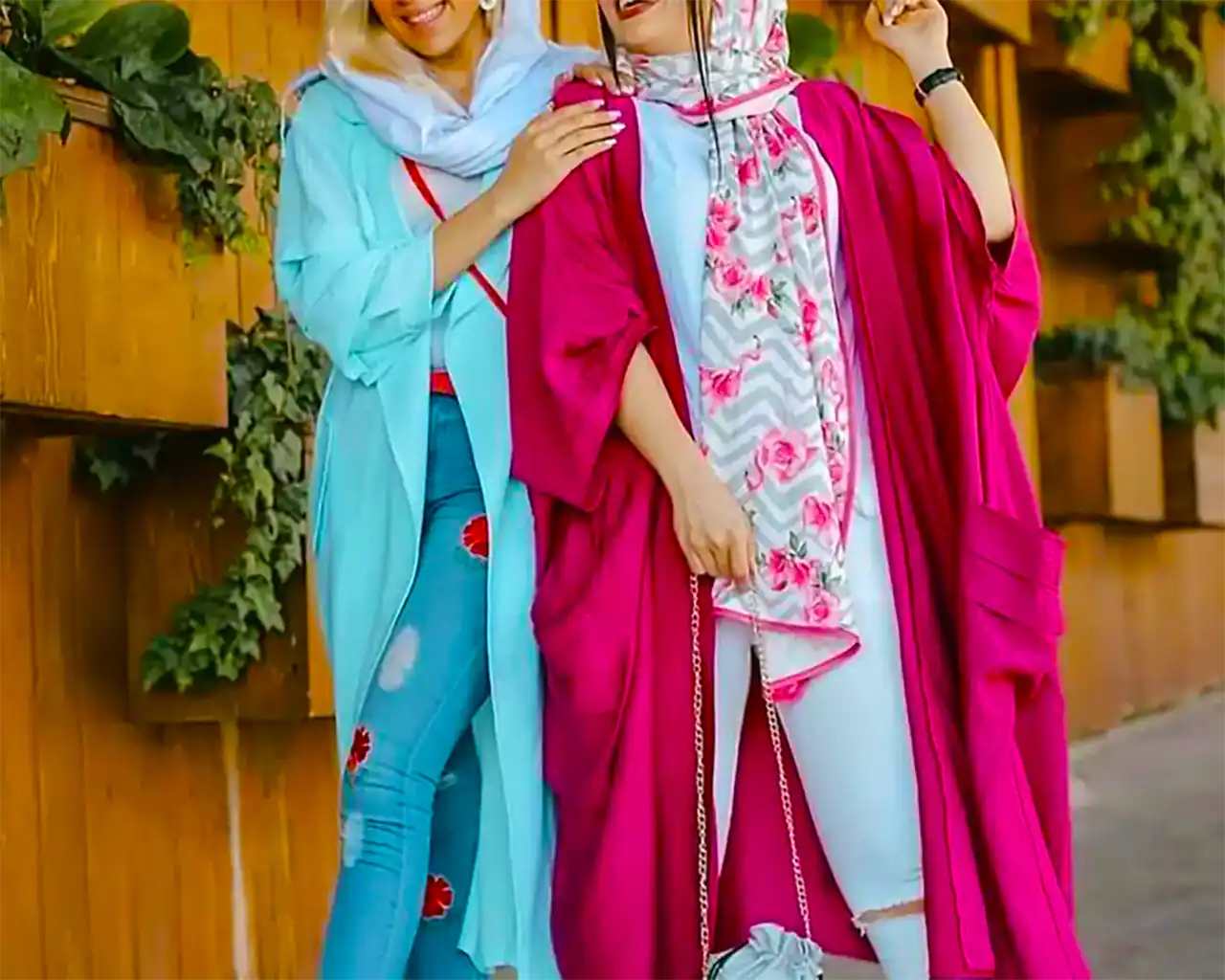 استایل شاد زنانه با رنگ روشن