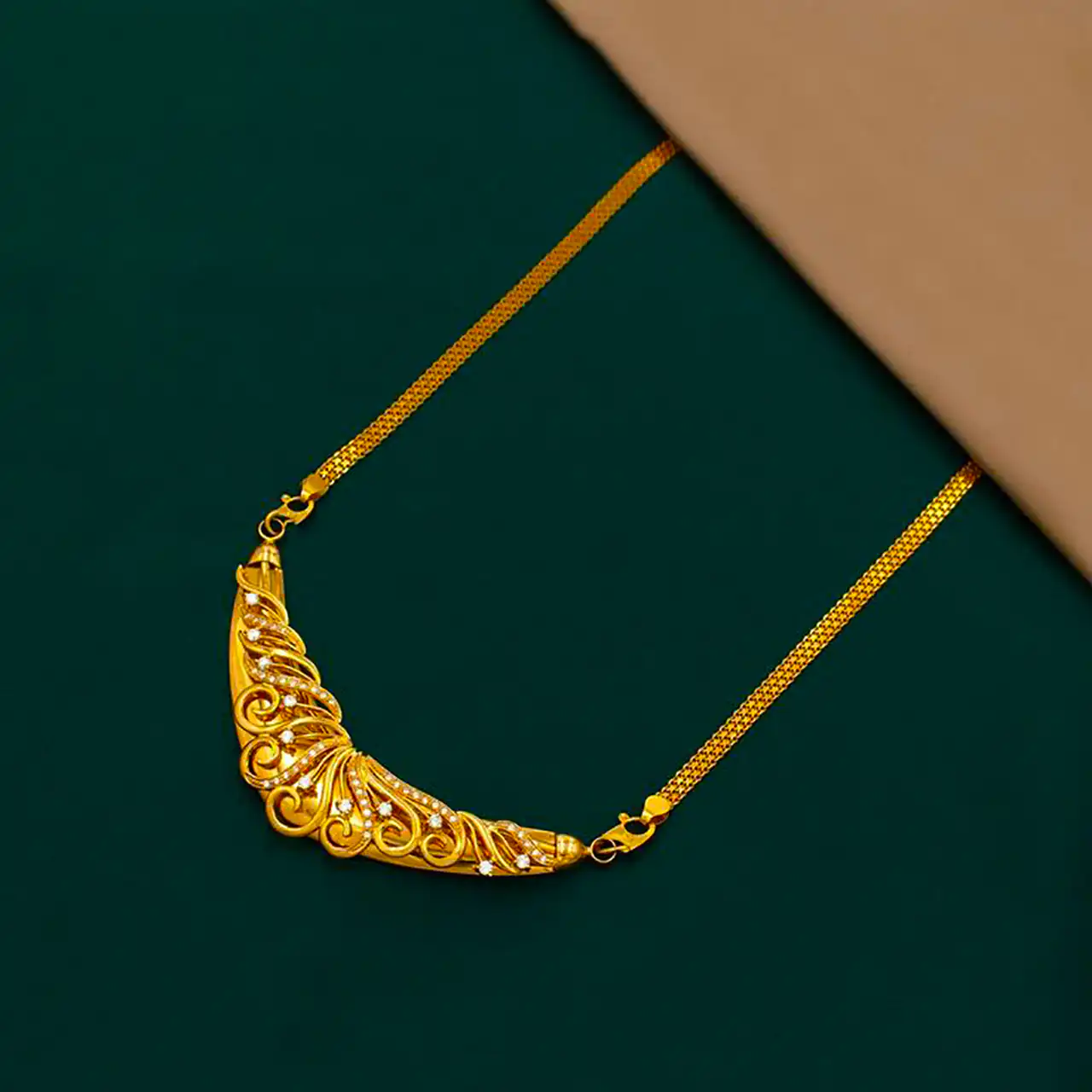 گردنبند زنانه طرح مدرن