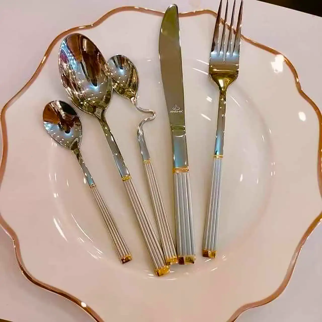 قاشق شیک و جدید