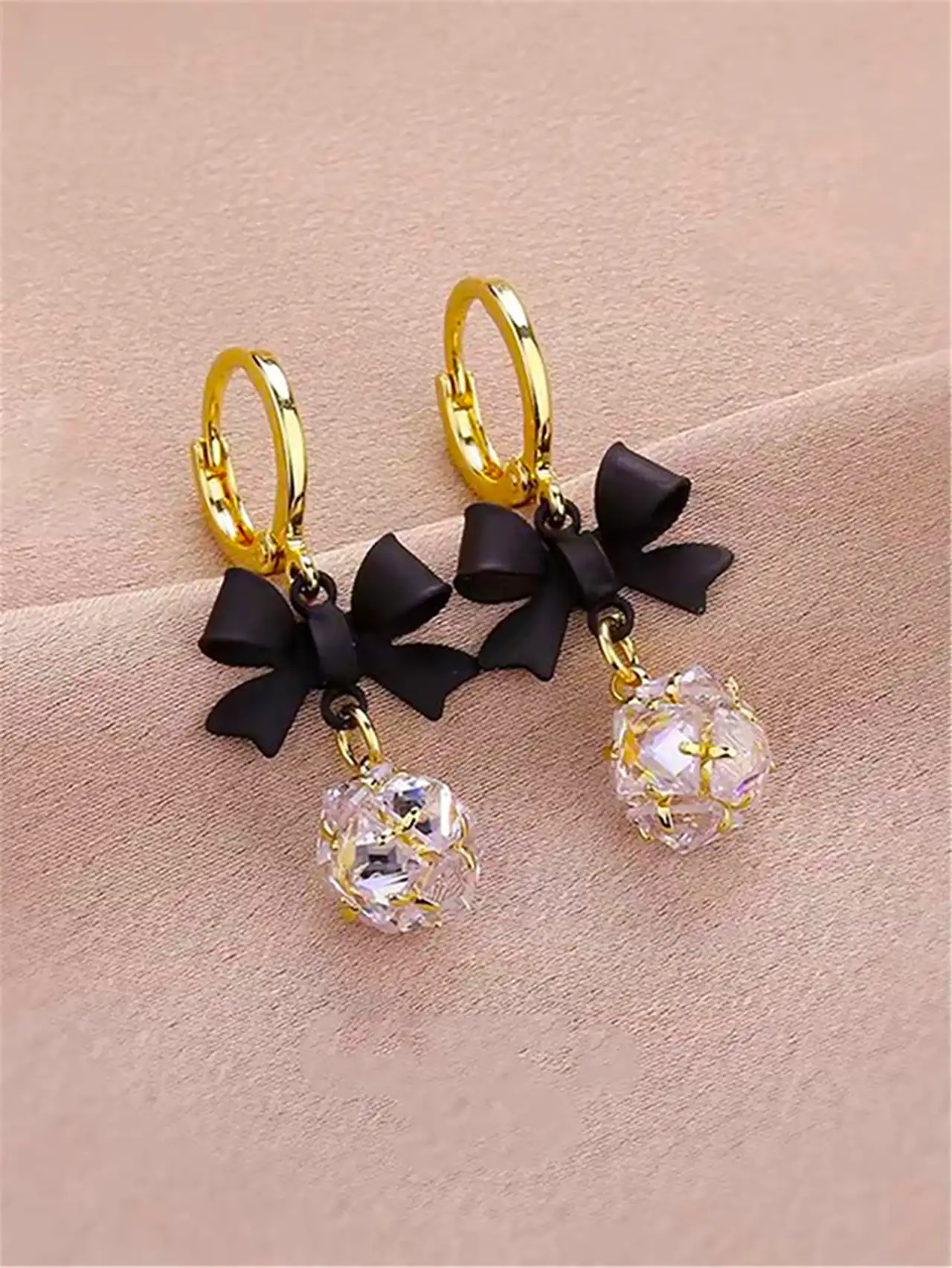 گوشواره فانتزی جذاب