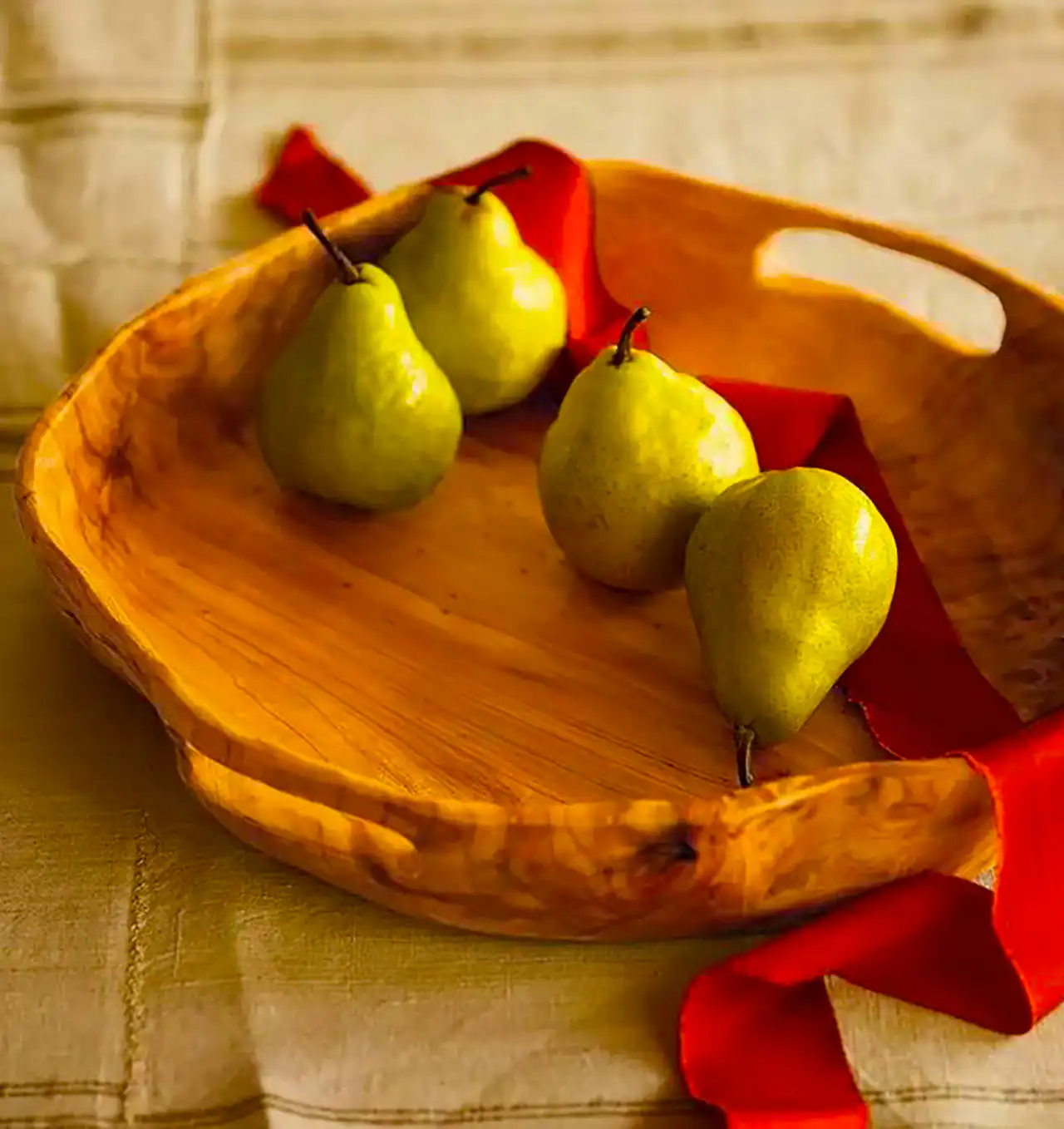 کاسه چوبی دفرمه