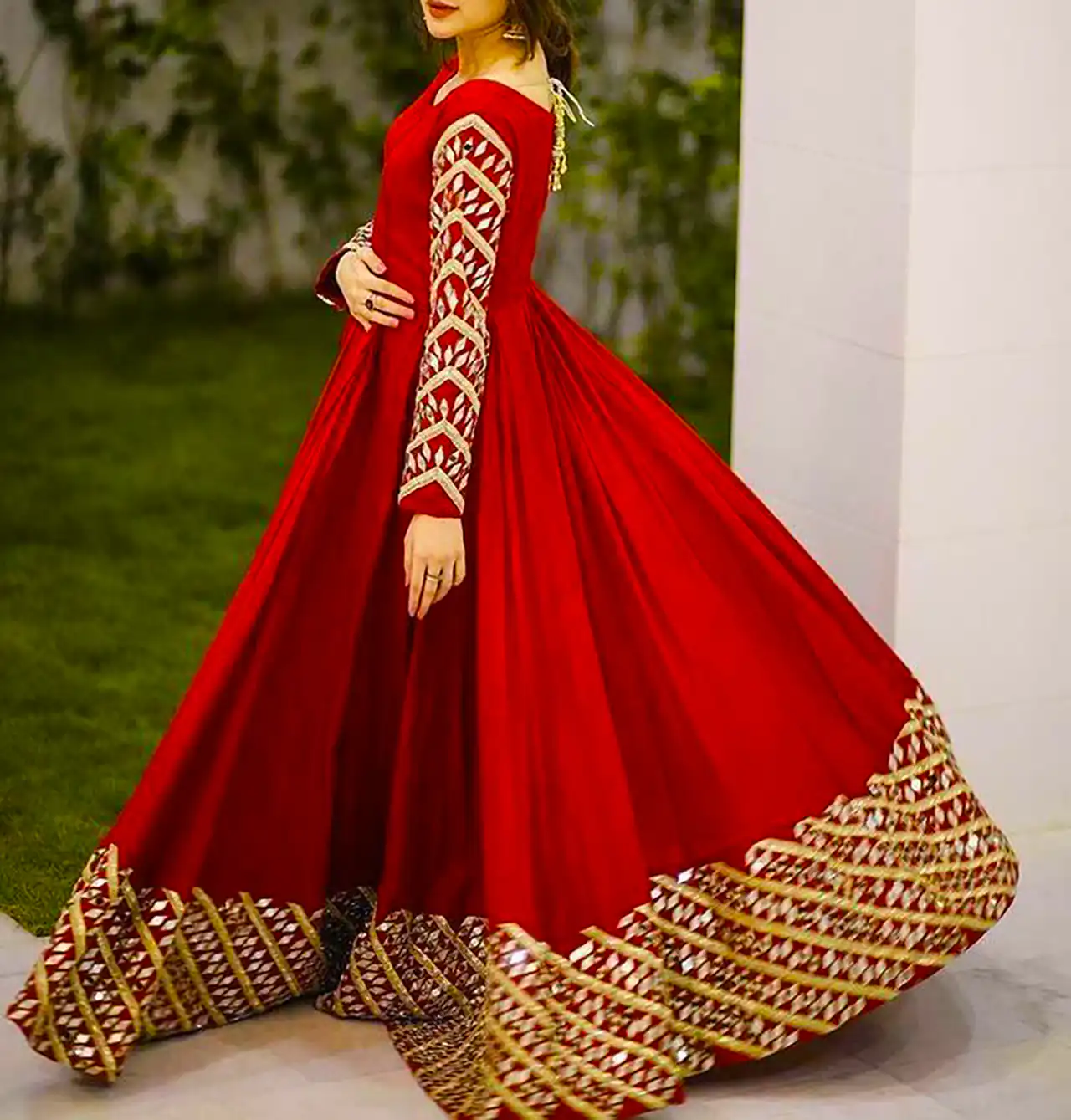 لباس هندی قرمز زنانه