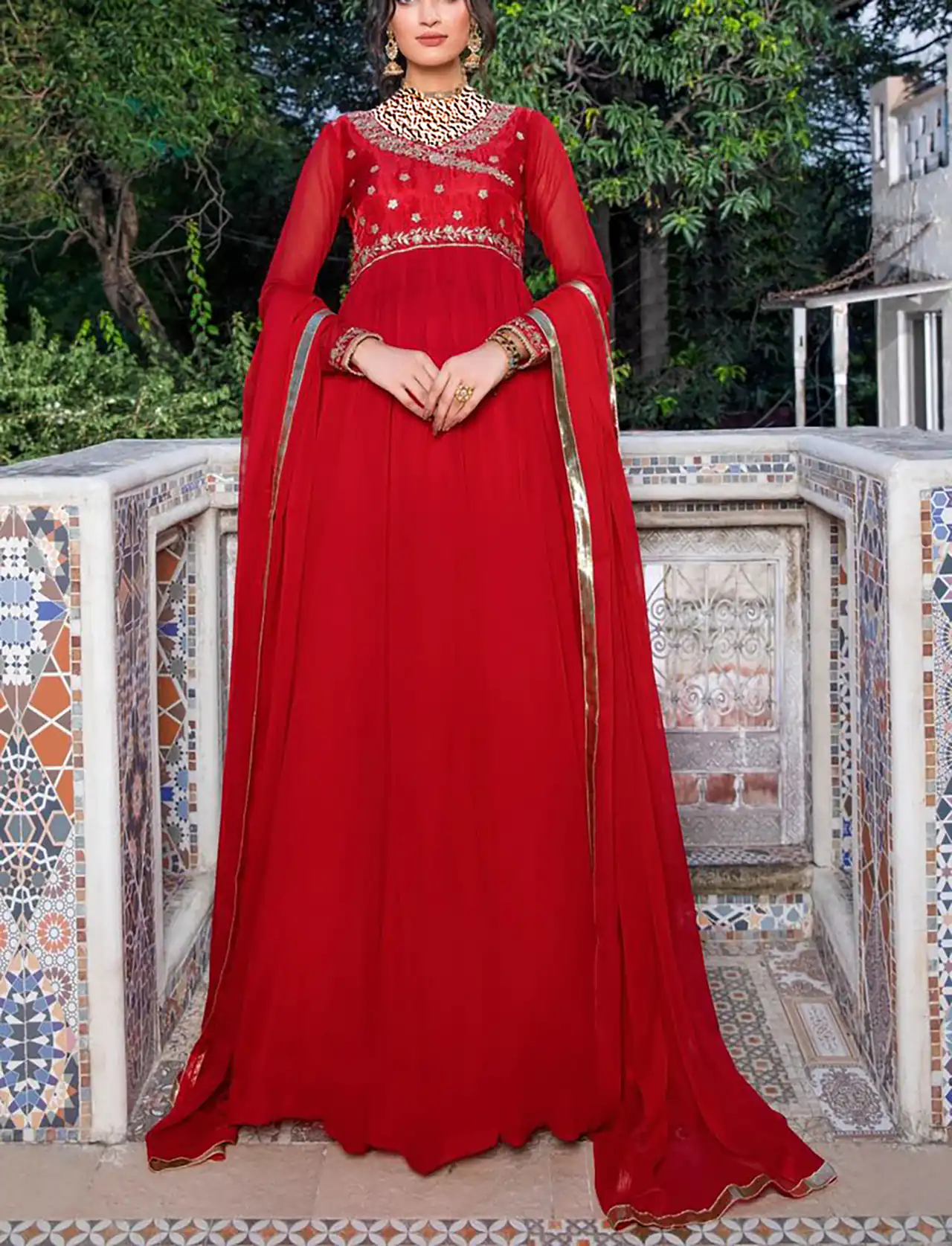 لباس هندی قرمز زنانه