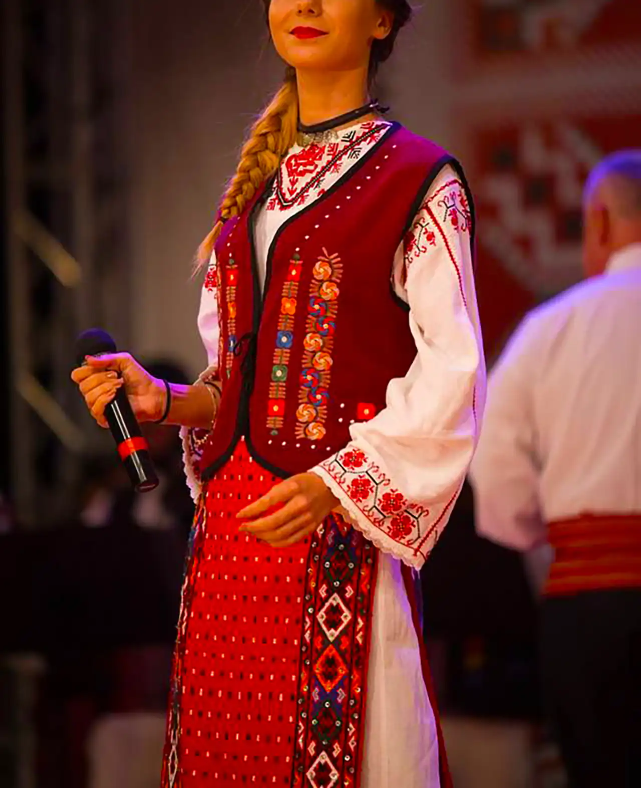 لباس سوزن دوزی زنانه