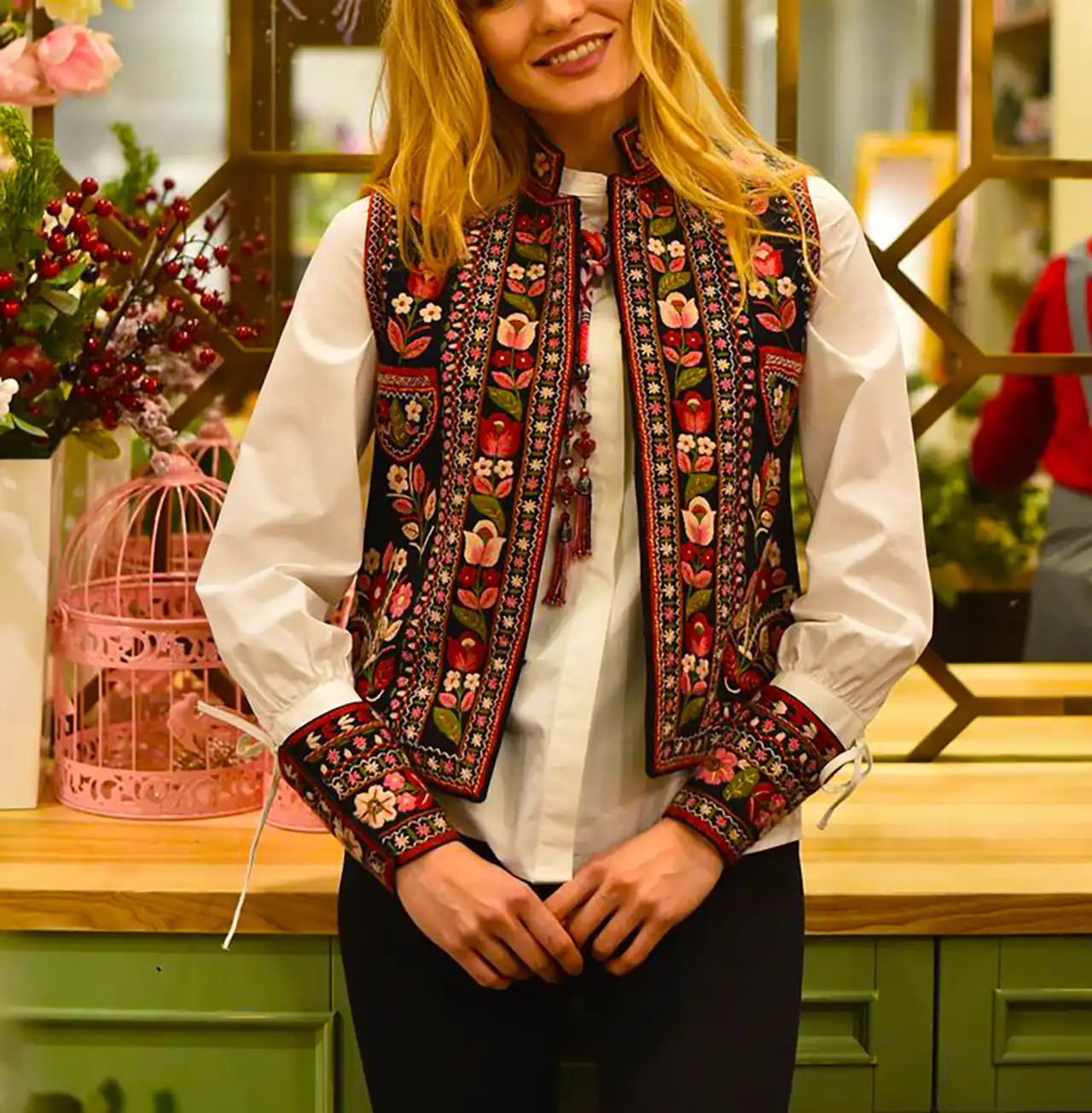 لباس سوزن دوزی زنانه
