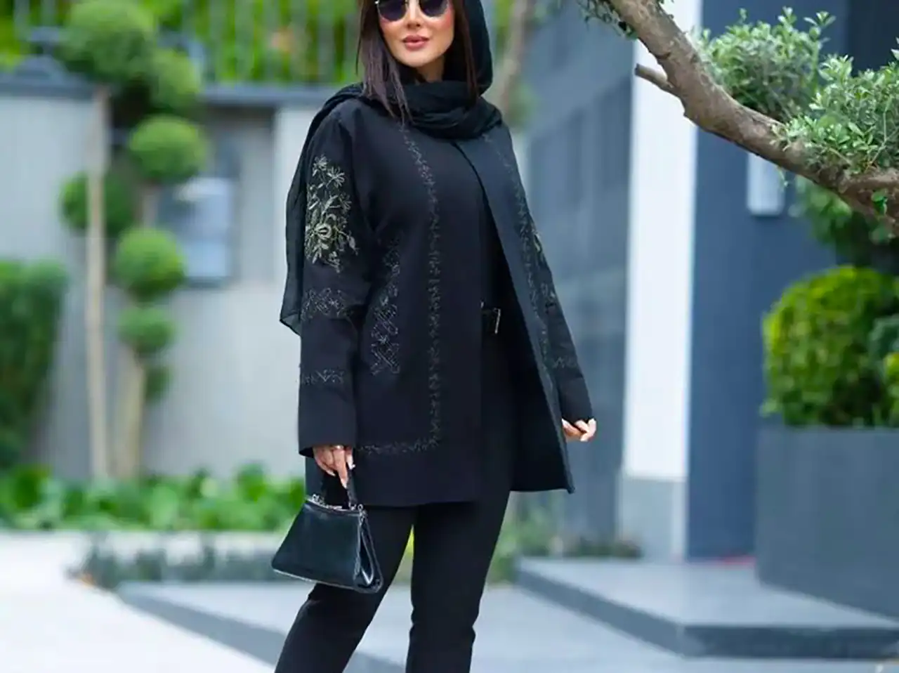 مانتو مشکی مجلسی خاص