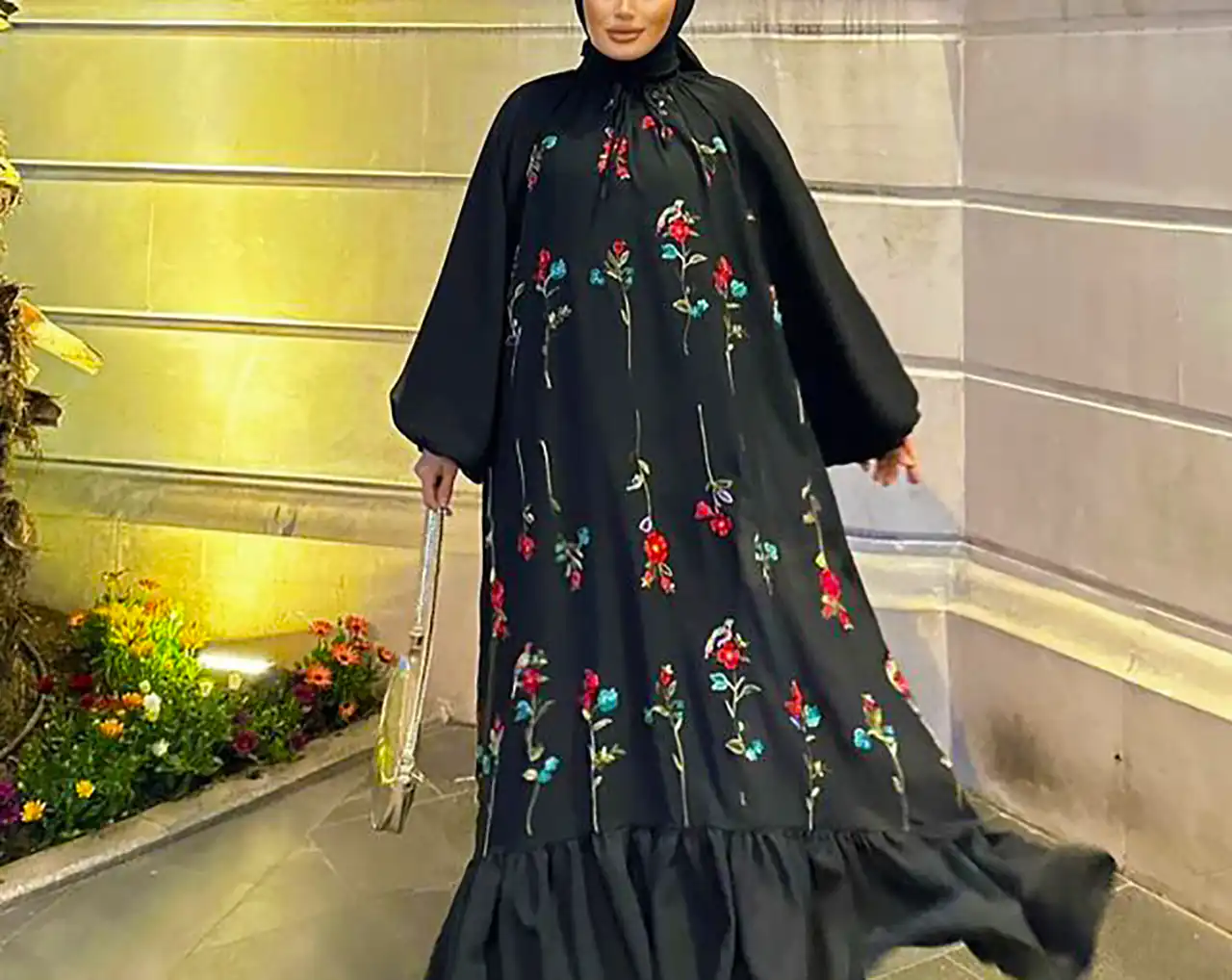 مانتو سوزن دوزی مشکی