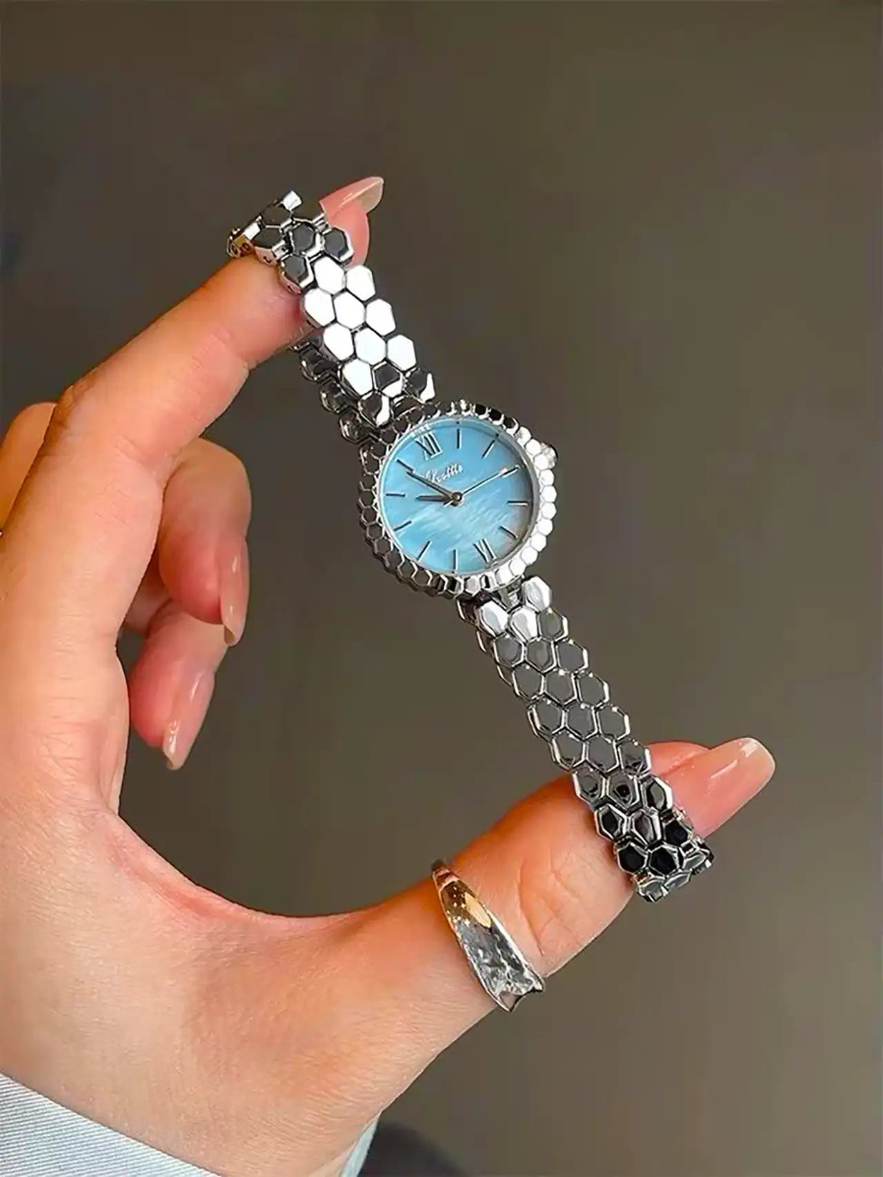 ساعت مچی فلزی زنونه