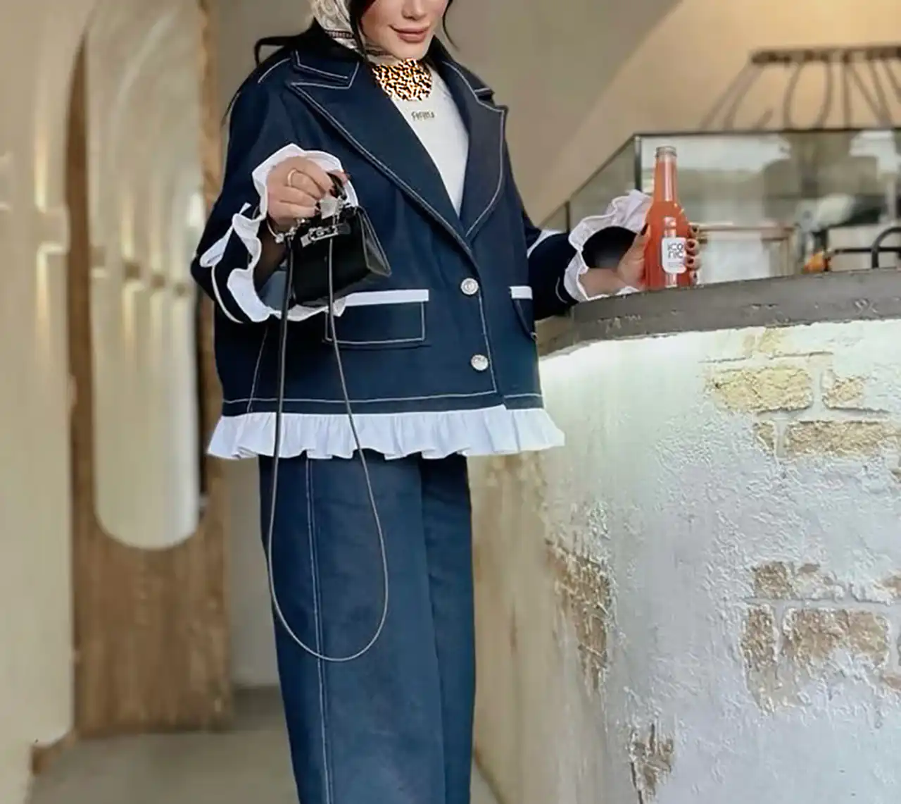 استایل زنانه با ترنچ کت