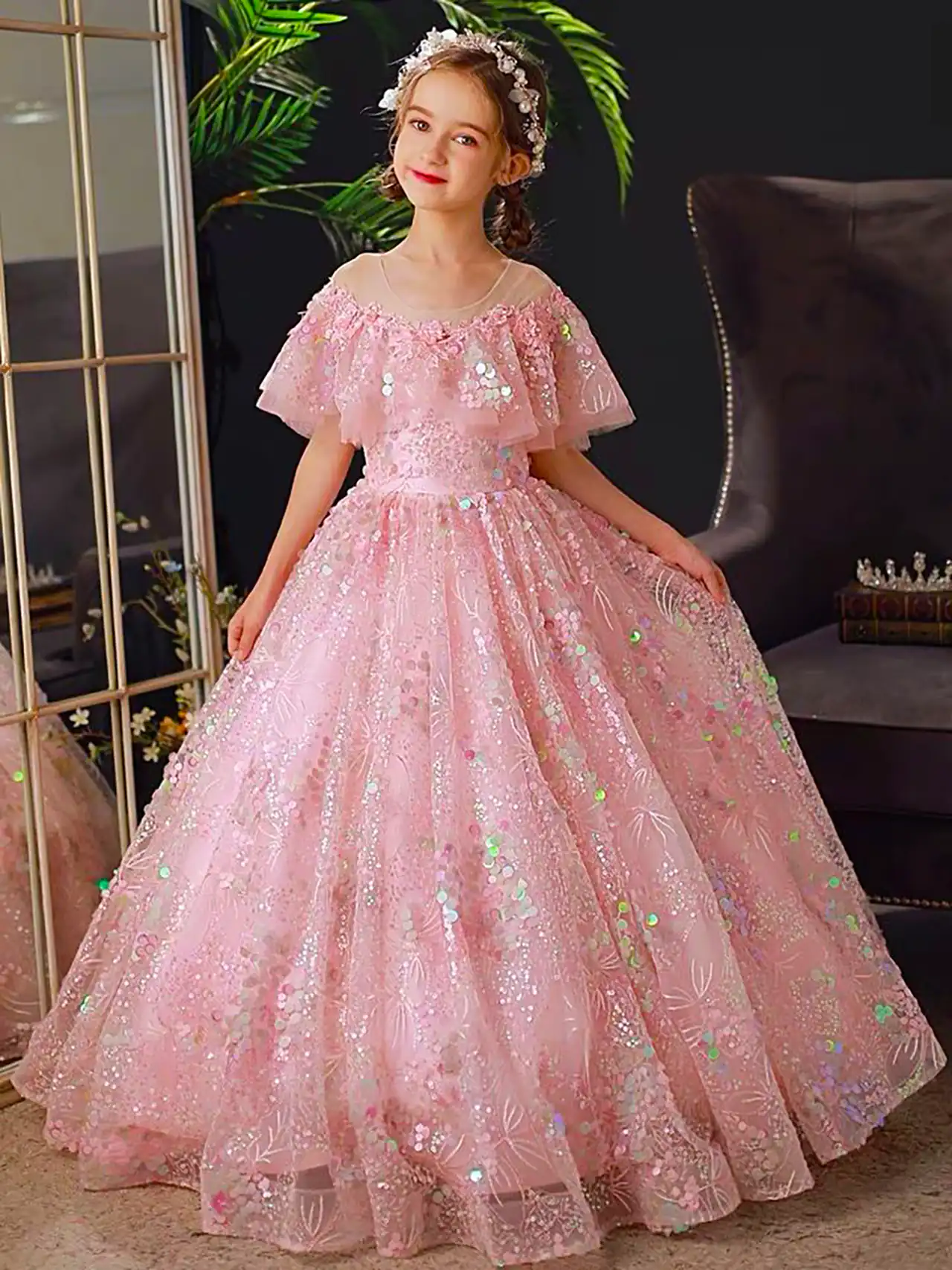 لباس عروسکی بچگانه