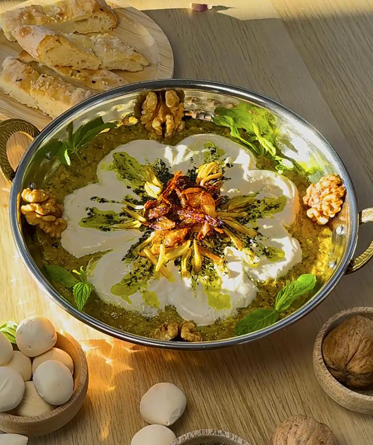 تزیین کشک و بادمجان رستورانی