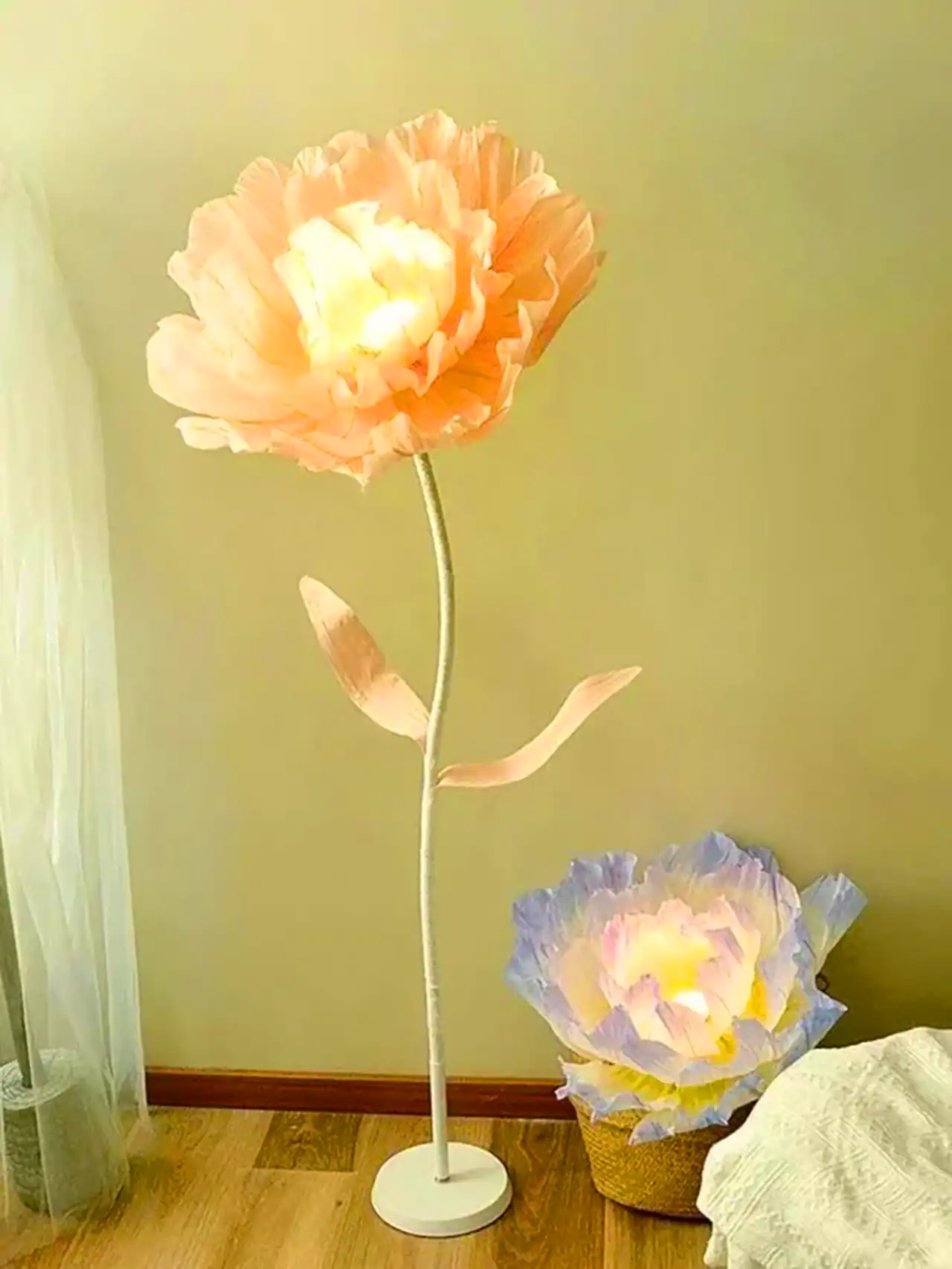 چراغ خواب ایستاده گل