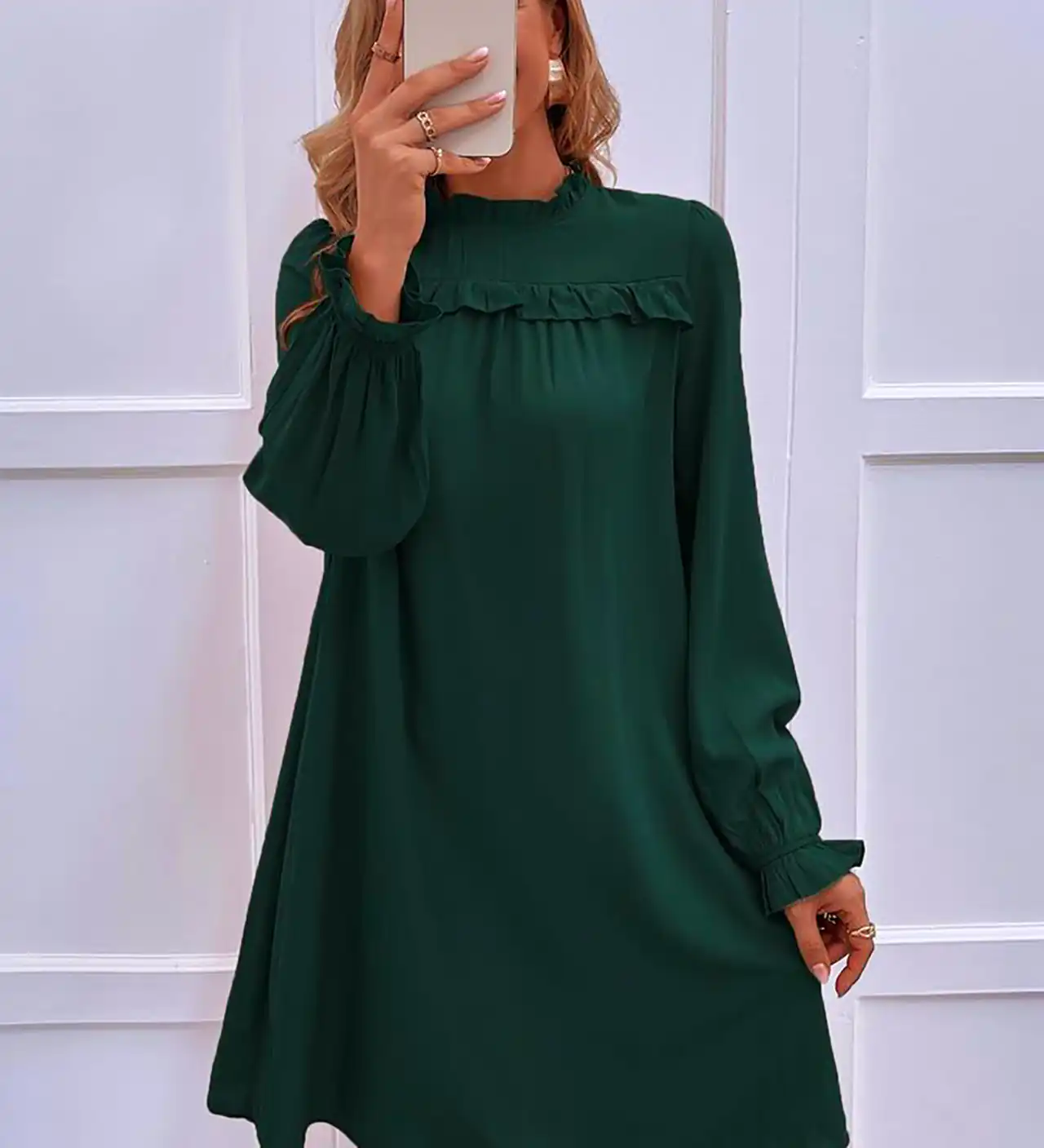 پیراهن سبز میدی زنانه