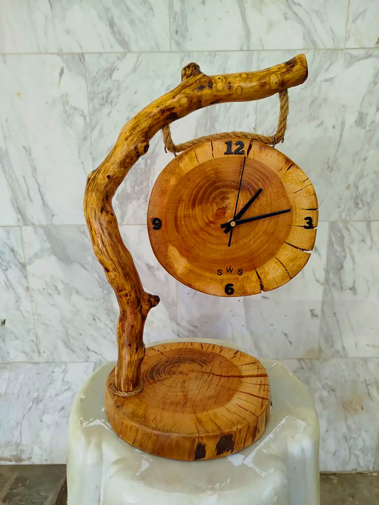 ساعت رومیزی چوبی روستیک