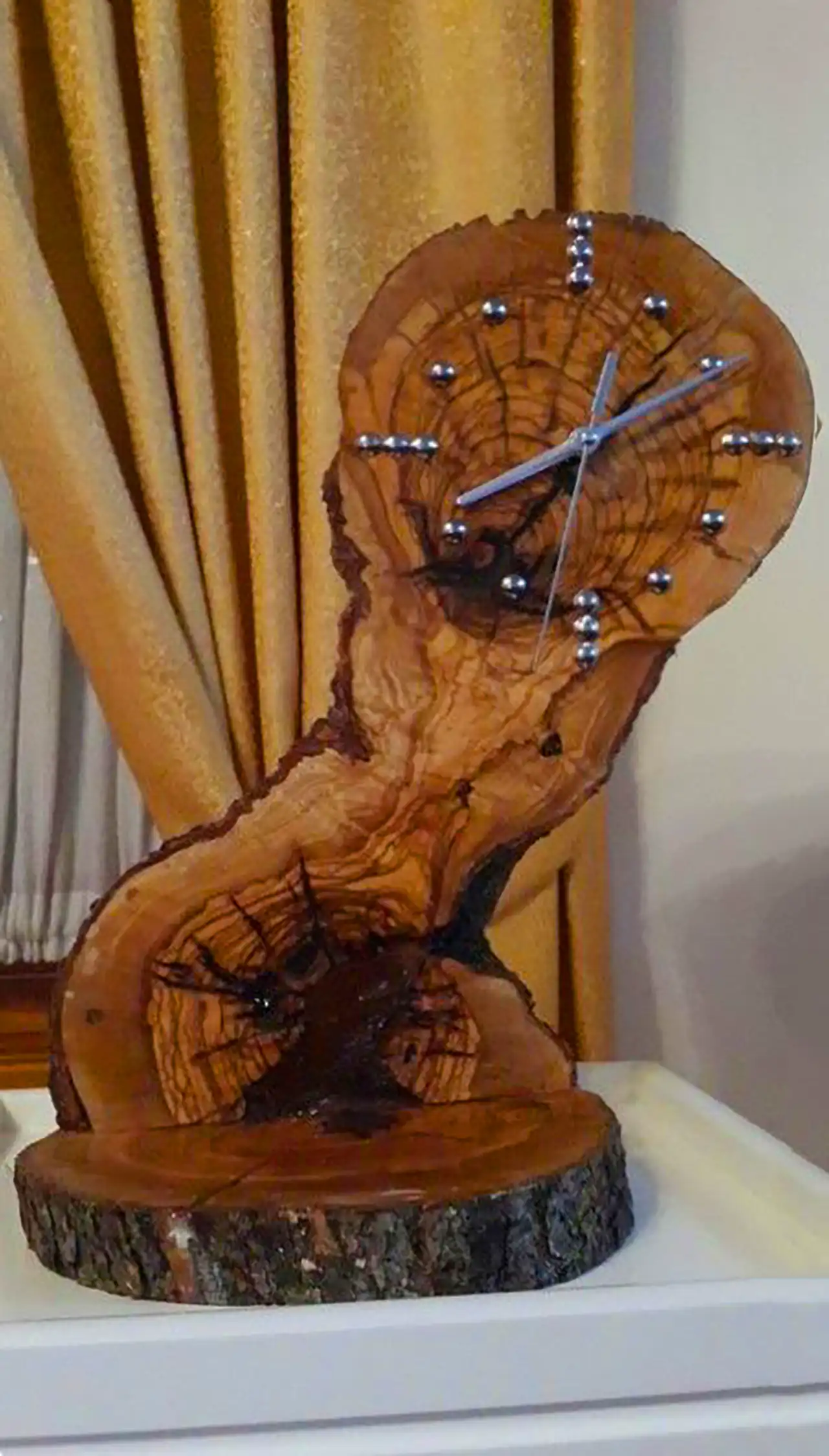 ساعت رومیزی چوبی روستیک