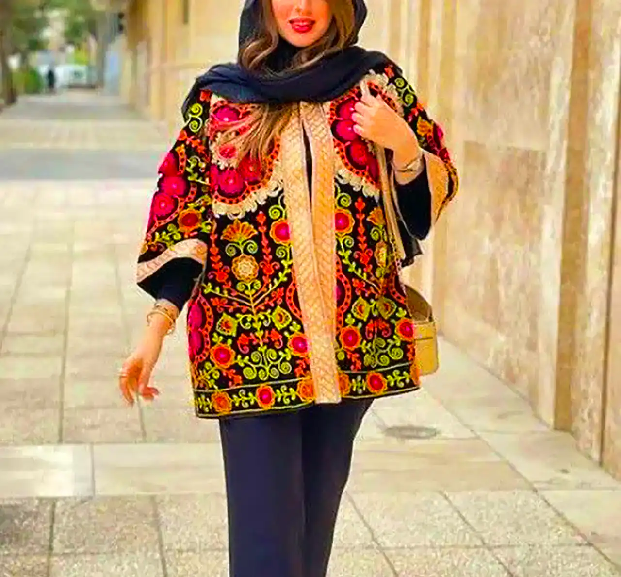 مانتو برای متفاوت دیده‌ شدن