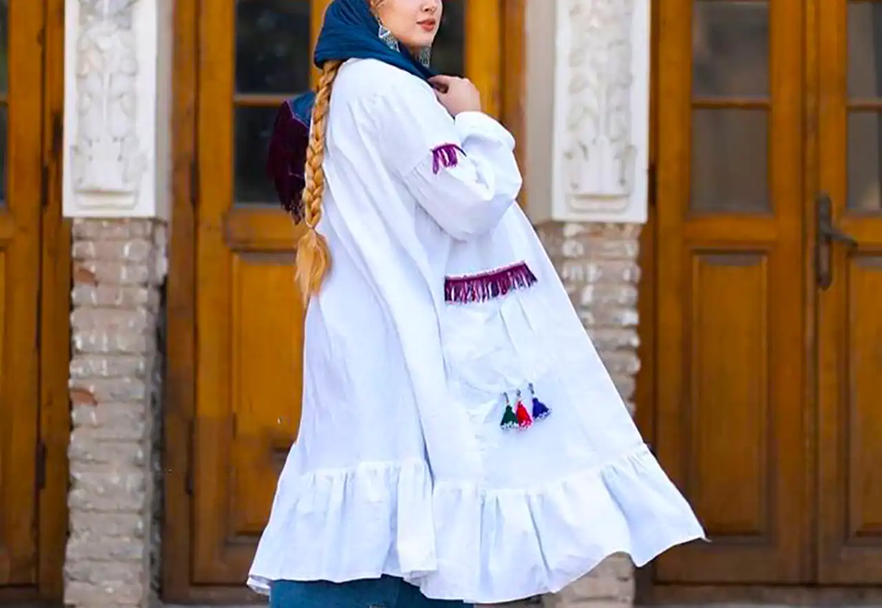 مانتو سفید عروسکی دخترانه