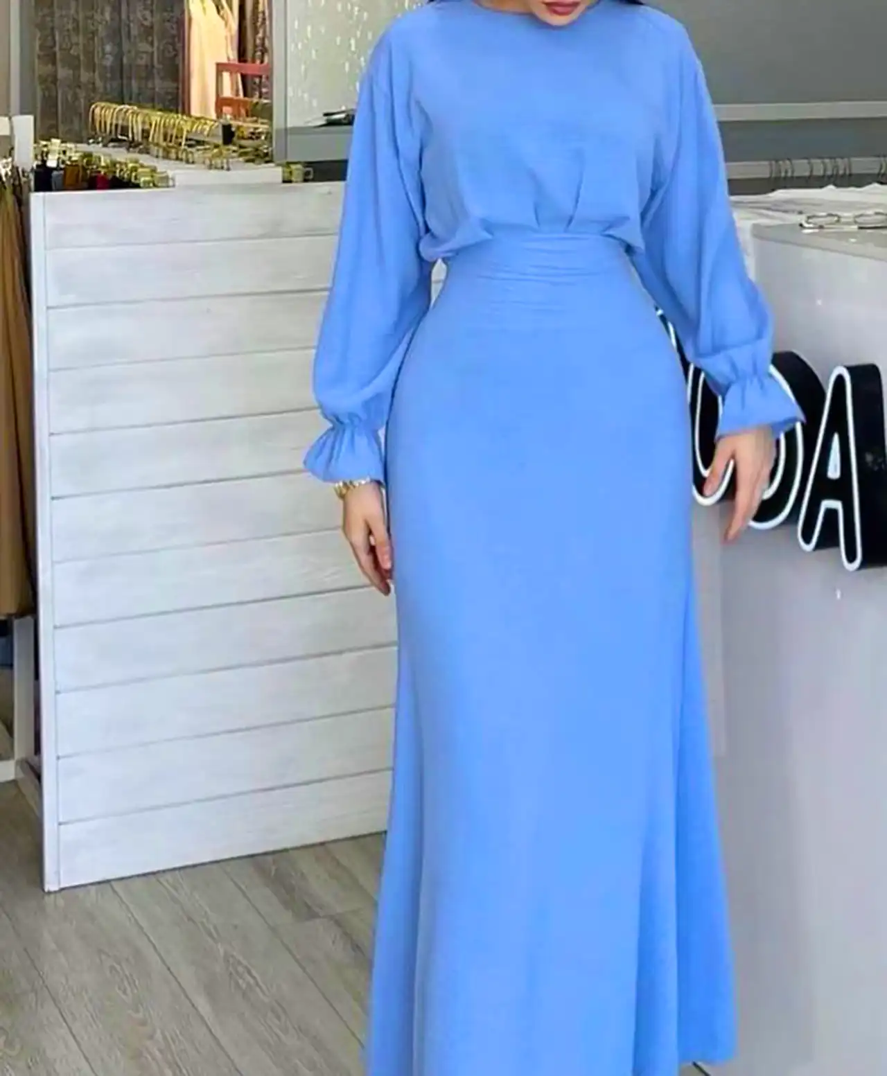 پیراهن مجلسی زنانه آستین کلوش