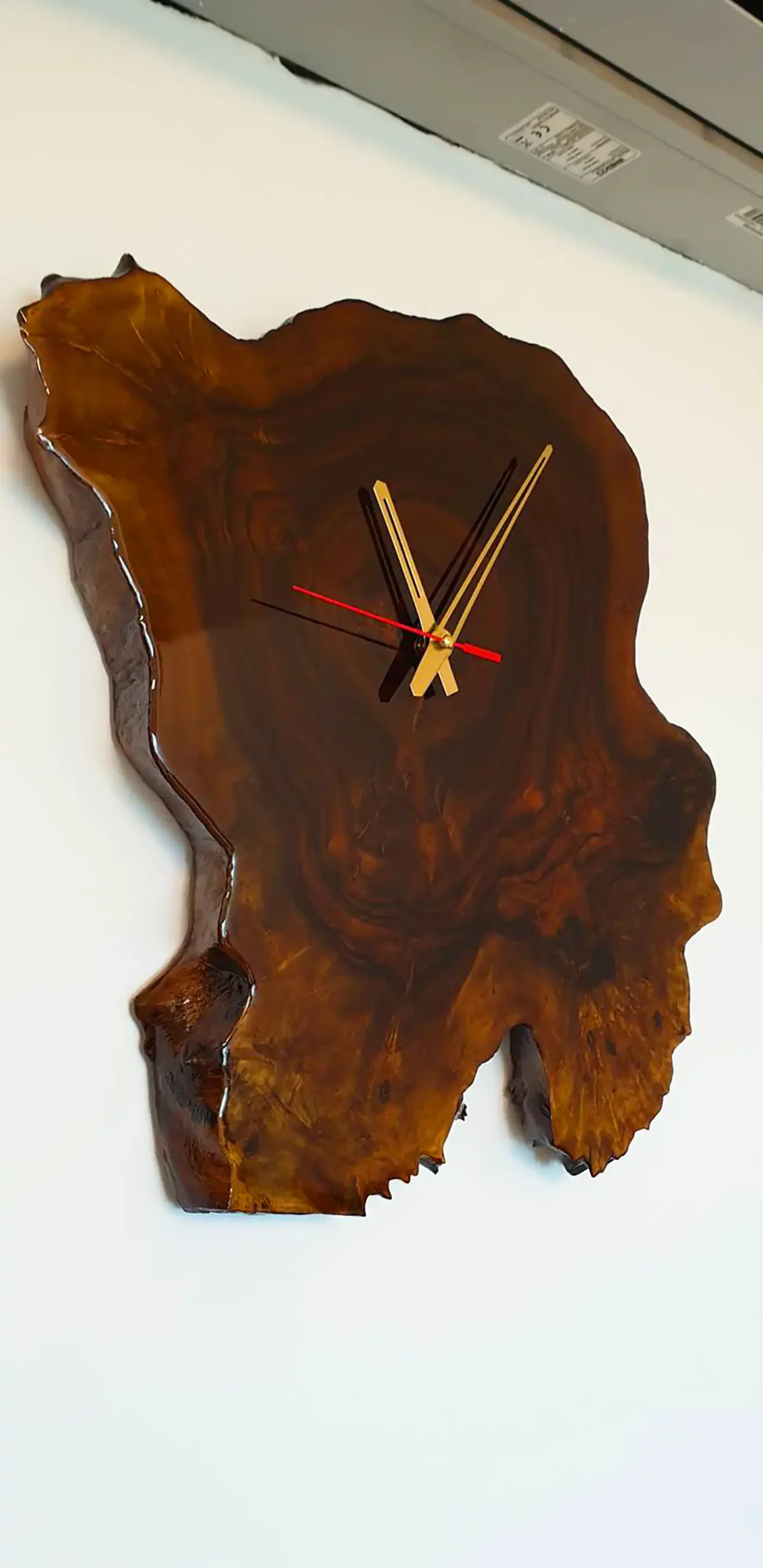 ساعت دیواری روستیک زیبا